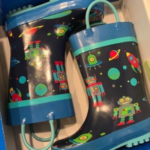 Never worn children's rain boots